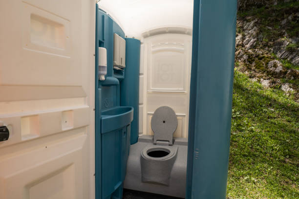 Best Best portable toilet rental  in Mascoutah, IL